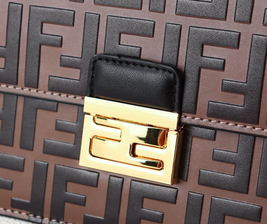 EN - New 1:1 rep  Bags FEI 071