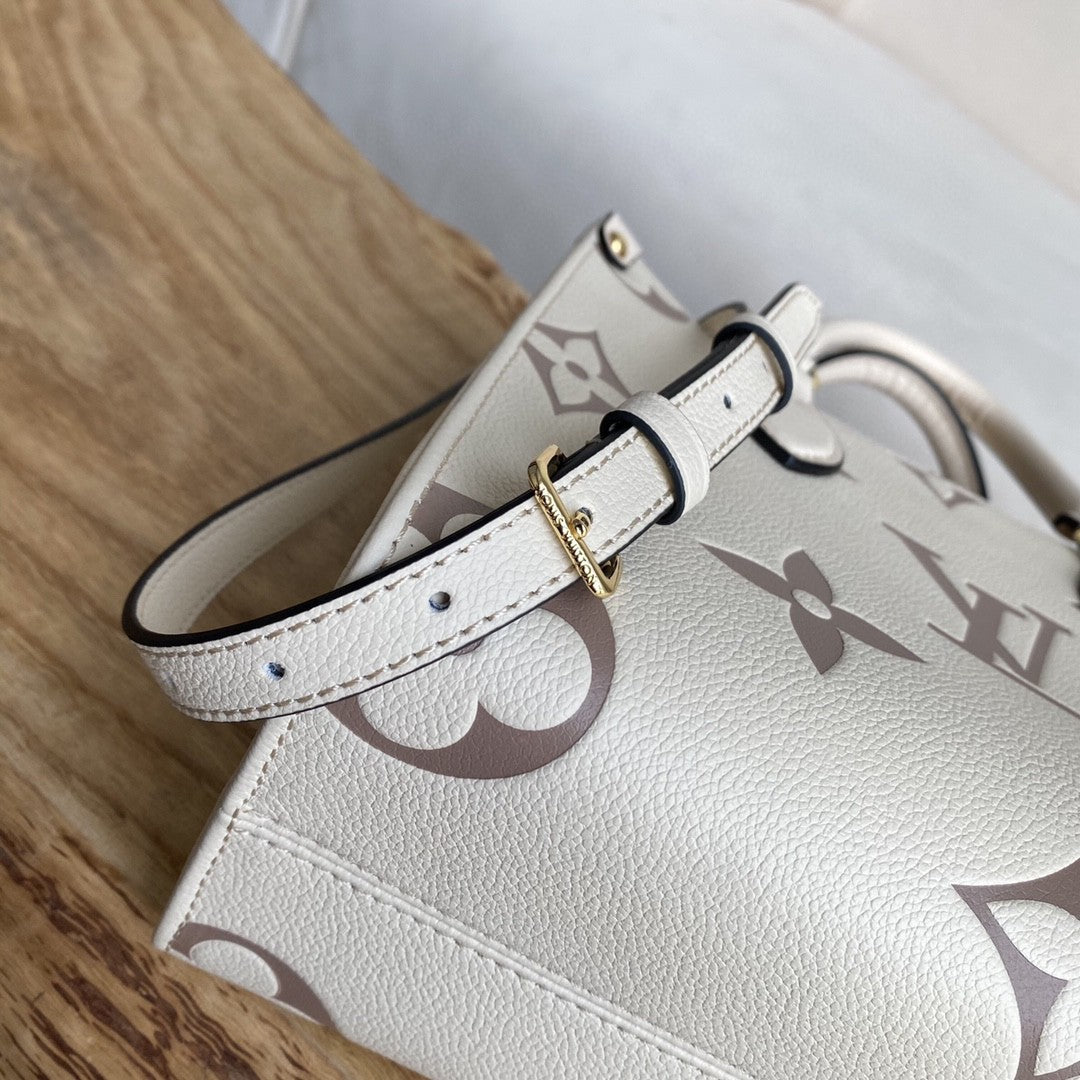 Top Quality On The Go PM Bag Monogram Empreinte 9.8in/25cm Beige Top Quality