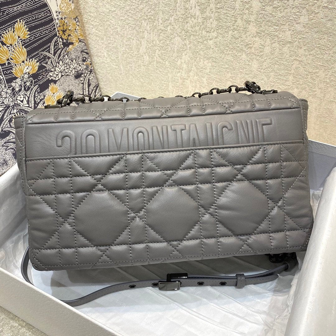 Top Quality Large Caro Bag Grey Padded Macrocannage, Dark Grey, For Women Womens Handbags, Crossbody Bags, 28cm CD