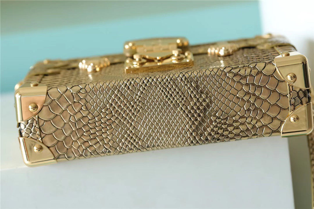 Top Quality Petite Malle High Shiny Alligator By Nicolas Ghesquiere Gold For Women,  Shoulder And Crossbody Bags 7.9in/20cm Top Quality 