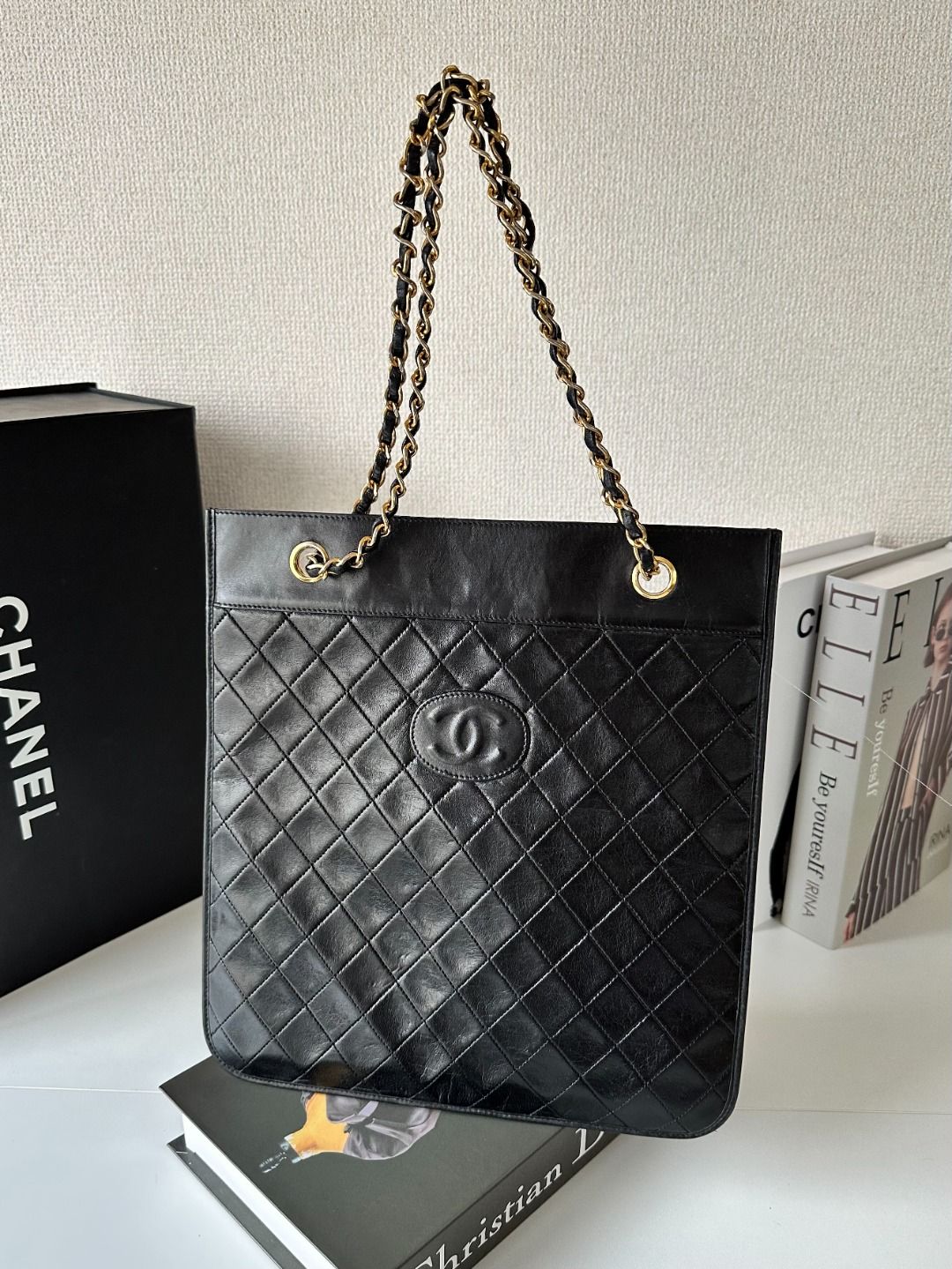 Chanel Quilted CC Flat Tote - Black Shoulder Bags, Handbags MR18082025X952