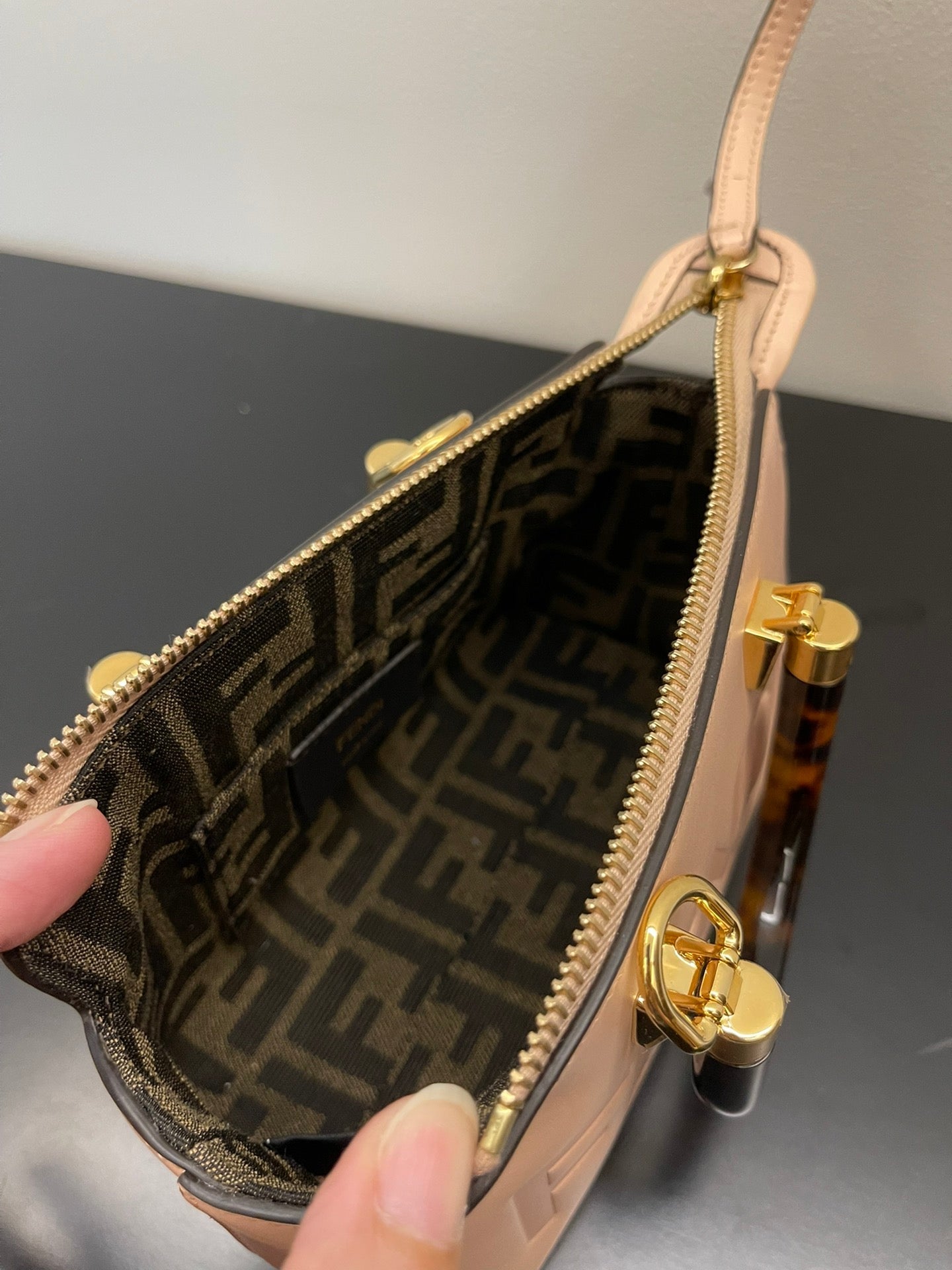 Top QualityTop Quality By The Way Pale pink Mini Bag For Woman 17cm/6.5in