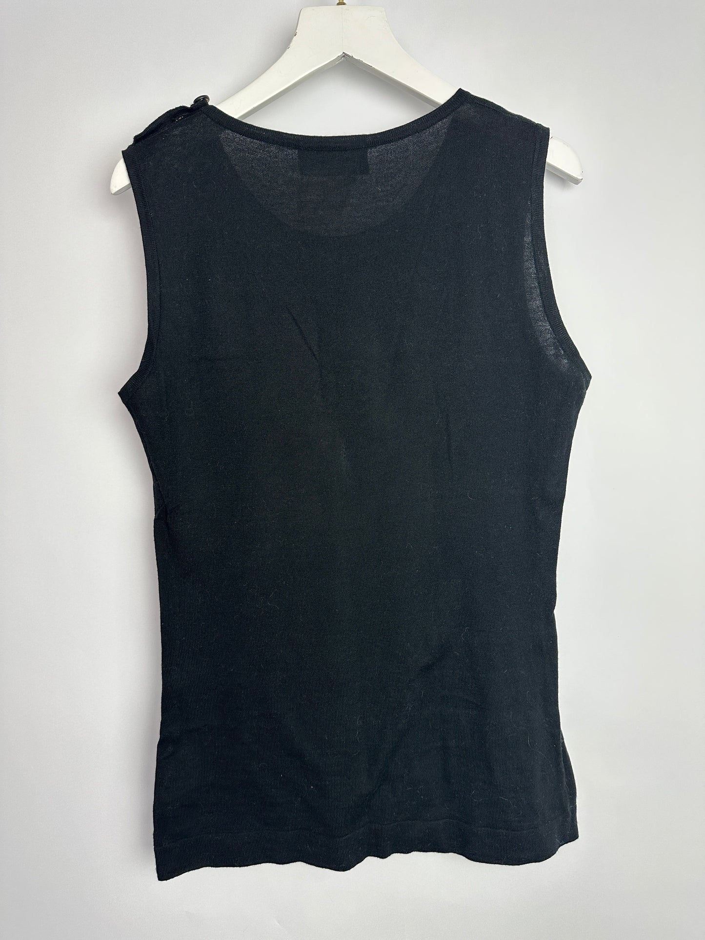 Chanel 95P   Black Sleeveless Cotton Top with Stitched Logo and Gold Logo Buttons on the Shoulder Size FR 36 (UK 8)