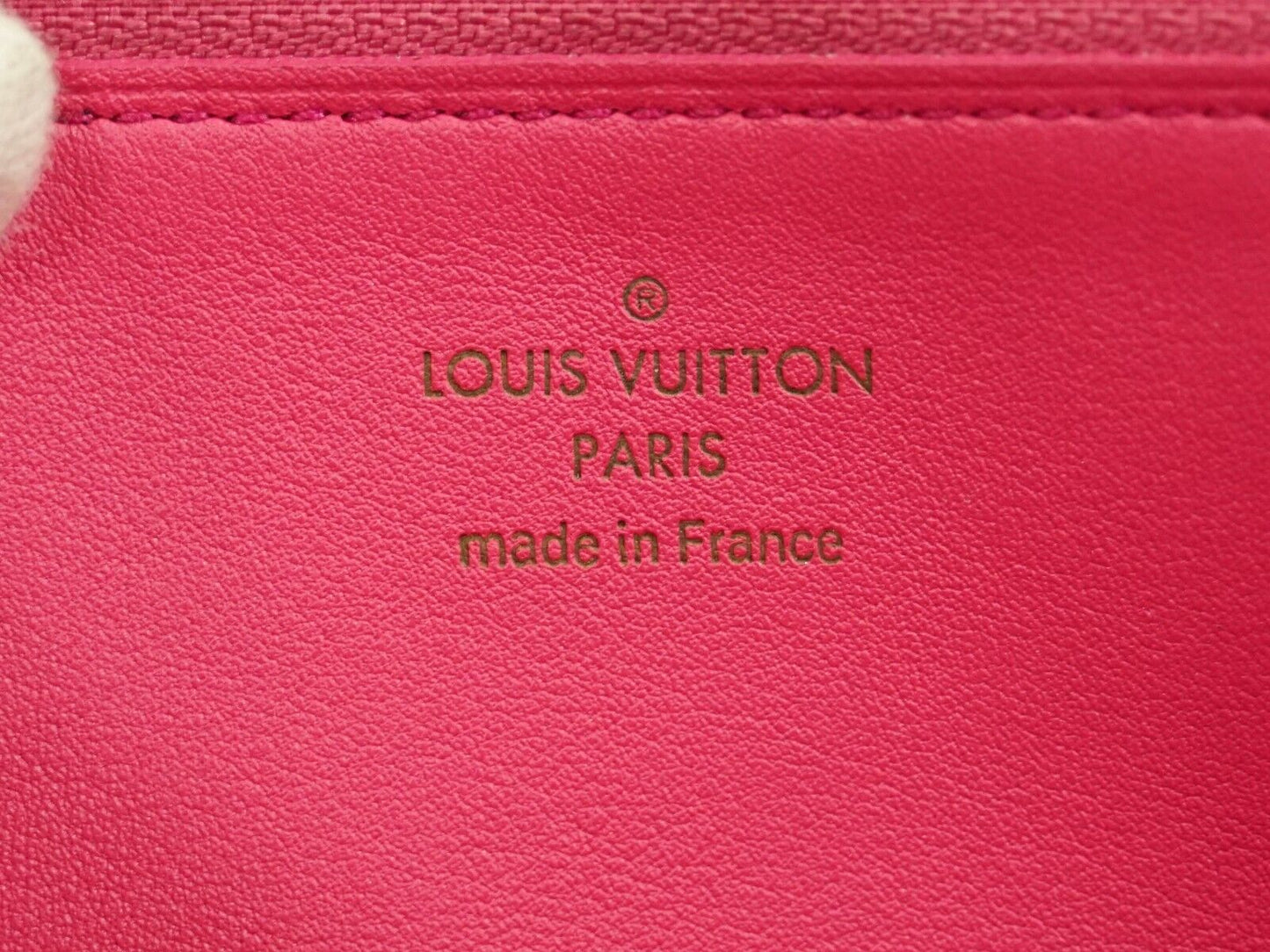 Louis Vuitton Black Leather Portefeuille com?®te wallet accessories