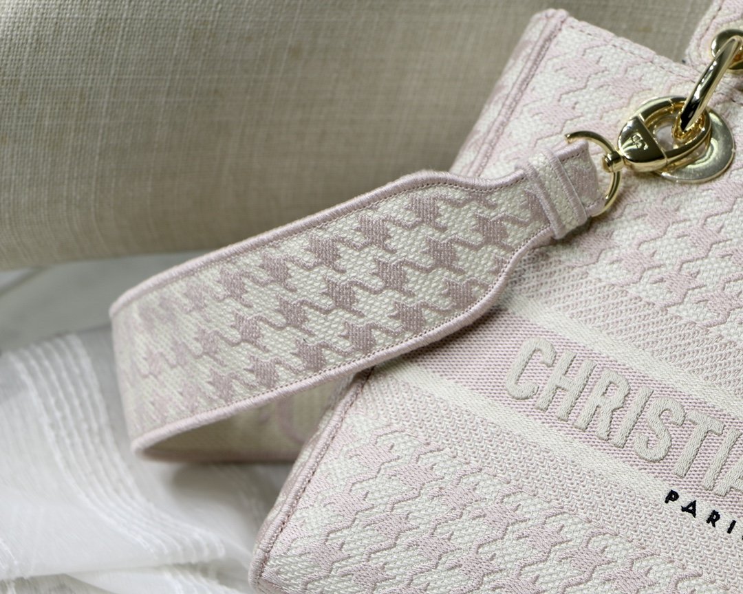 Top Quality MeTop Qualityum Lady D-Lite Bag Houndstooth Embroidery, Pink/White, For Women Womens Handbags, Shoulder Bags, Crossbody Bags, 24cm CD