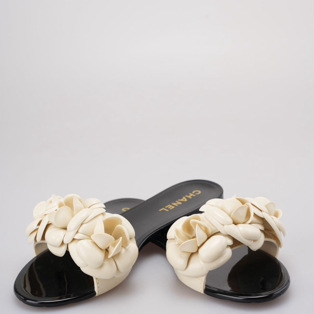 Chanel Black / White Rubber Camellia Flower Slide Sandals Size 36