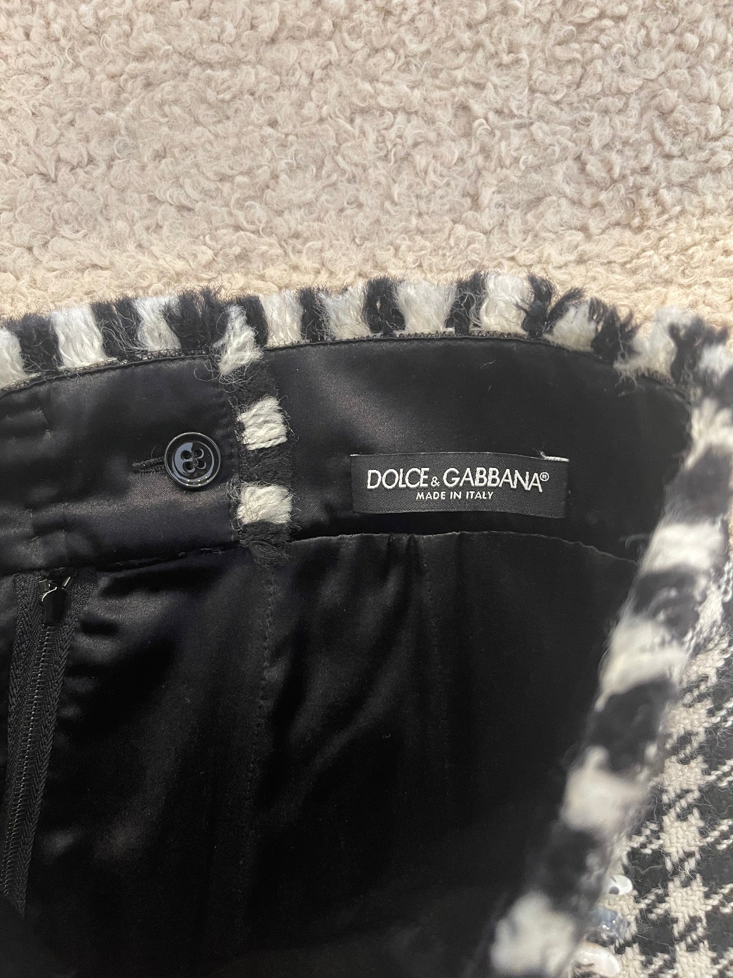 Dolce & Gabbana Black & White Wool Houndstooth Mini Skirt with Zebra AppliquŽ Size IT 38 (UK 6)
