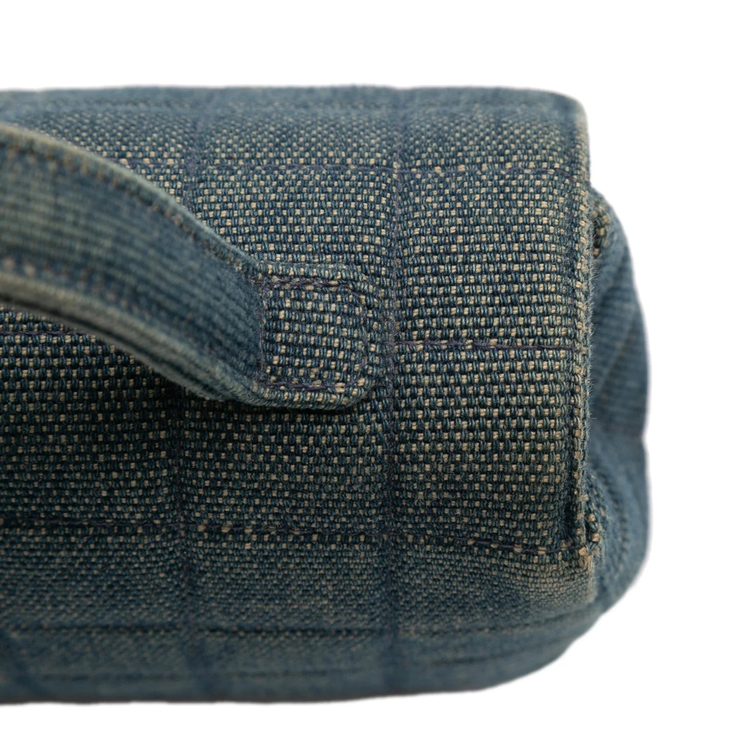 Blue Chanel Reissue 2.55 Chocolate Bar Denim Top Handle Flap Handbag