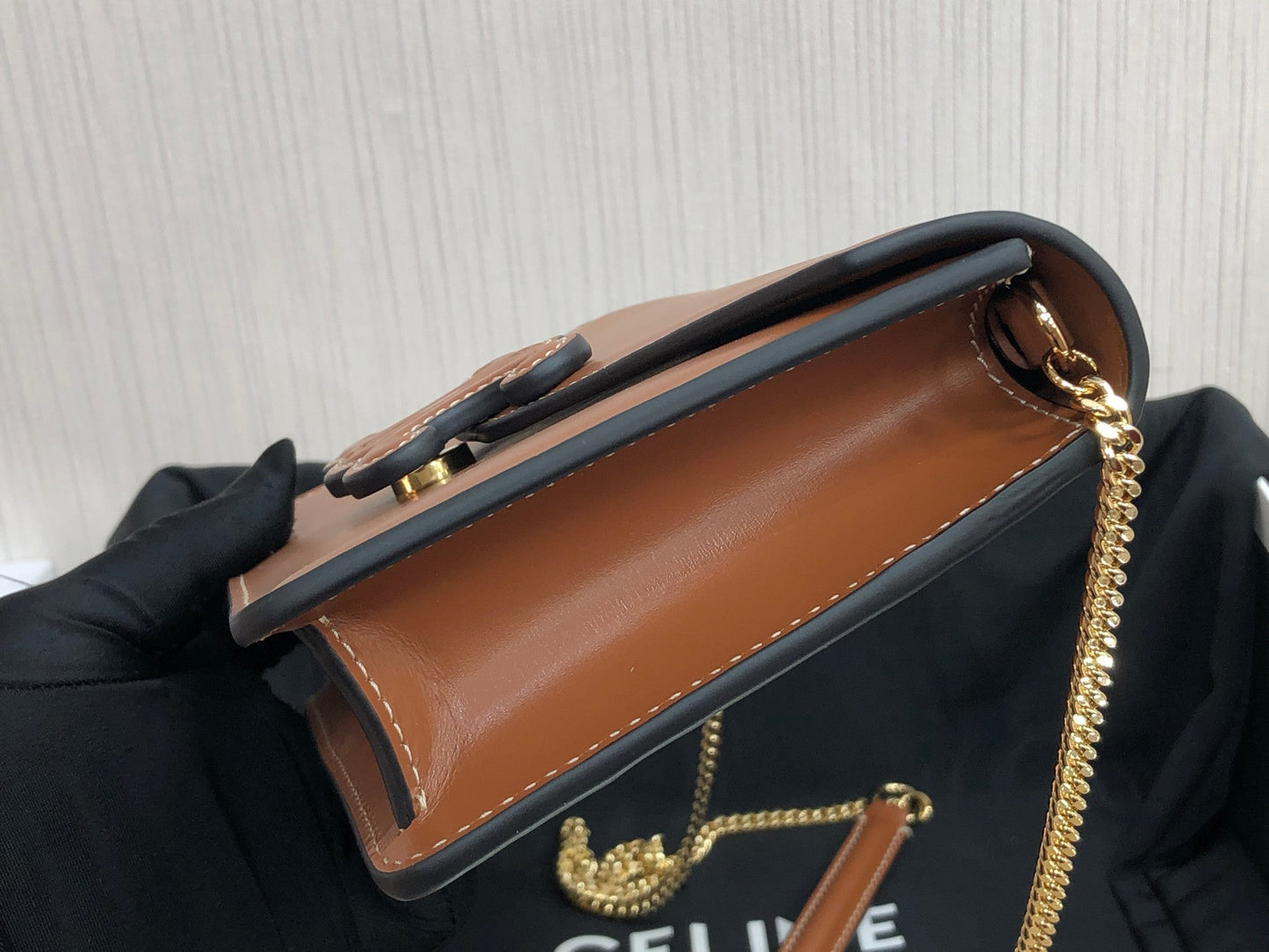 Top Quality Wallet On Chain Triomphe Tan For Women 7in/19cm 10J733DPV.04LU
