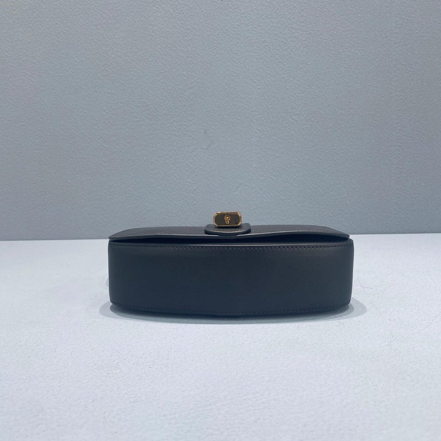 Top Quality Clutch On Strap Black For Women 7in/18cm 