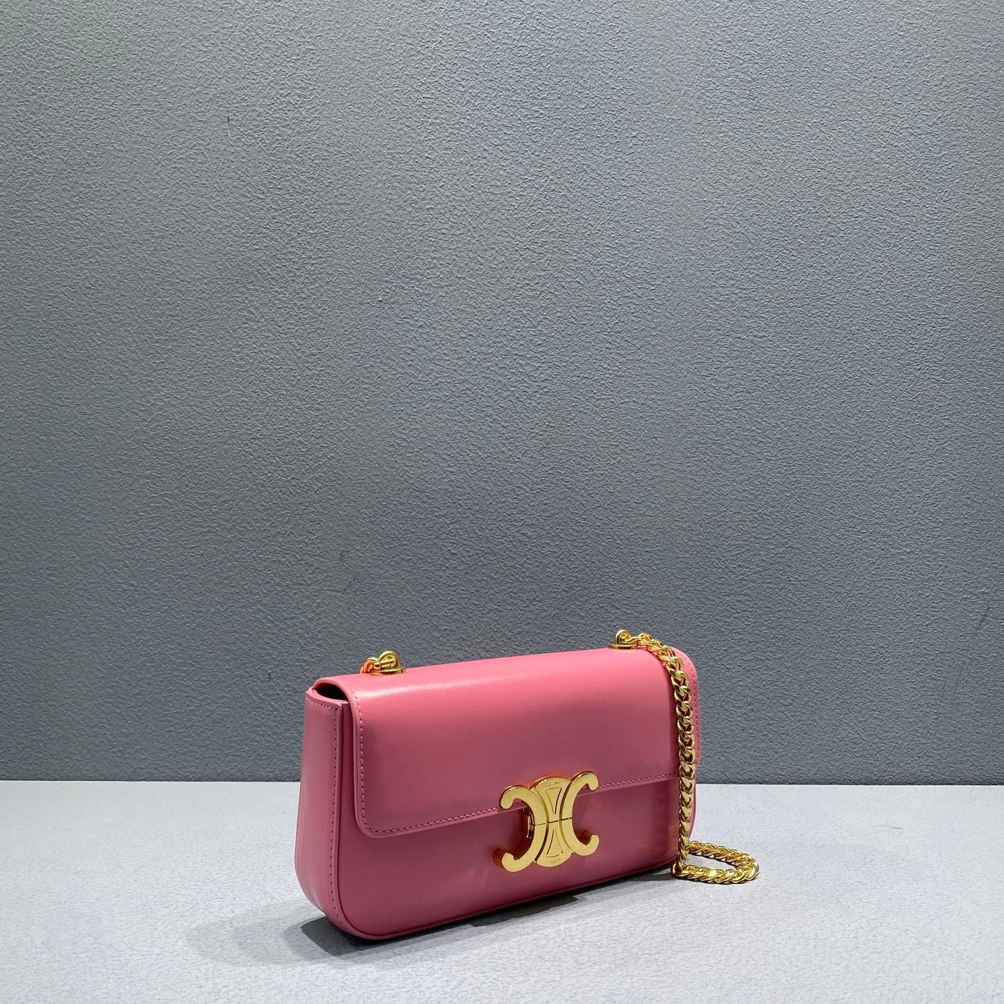 Top Quality Chain Shoulder Bag Triomphe PiNike For Women 8in/20.5cm