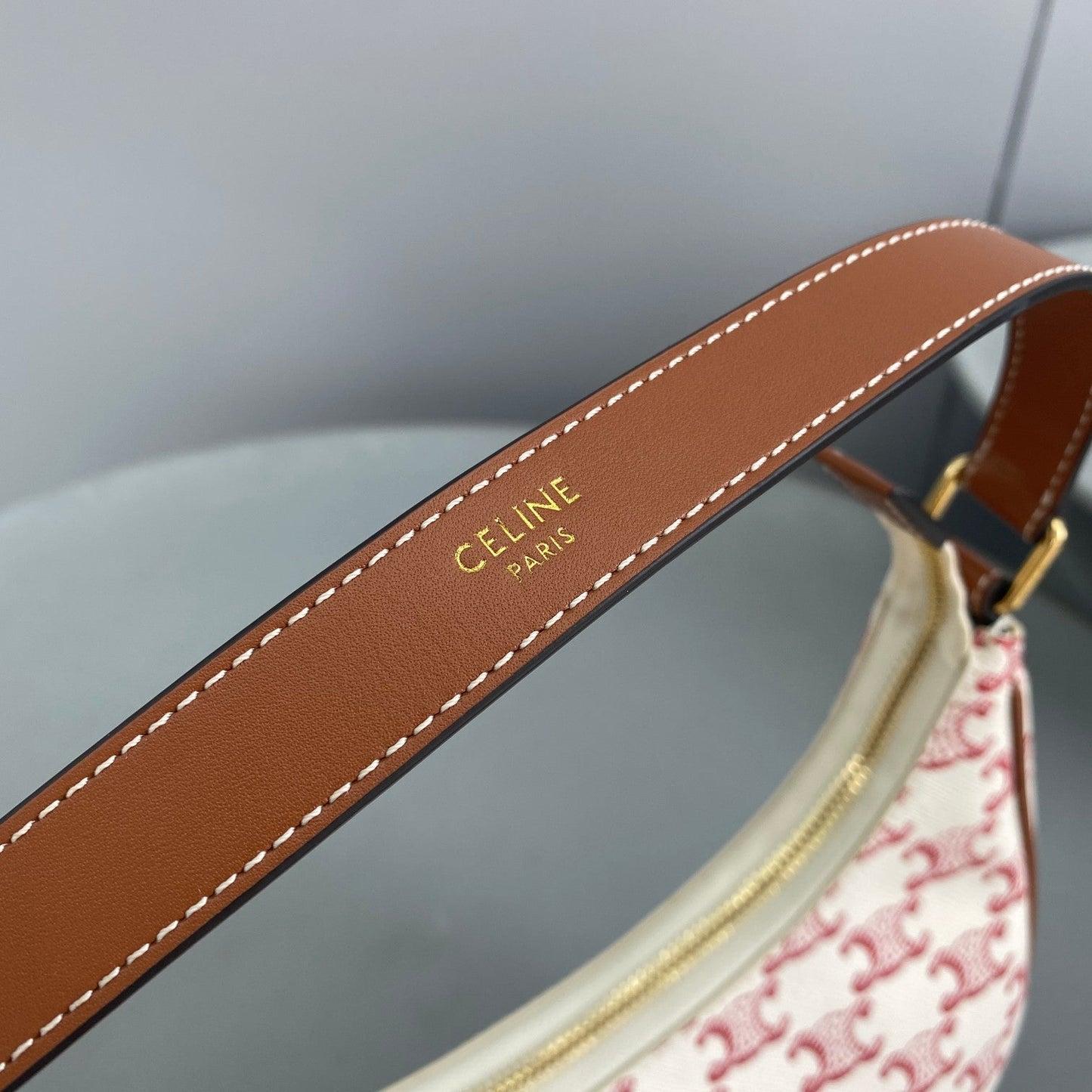 Top Quality Ava Bag In Triomphe Canvas White/Red For Women 9in/23.5cm 