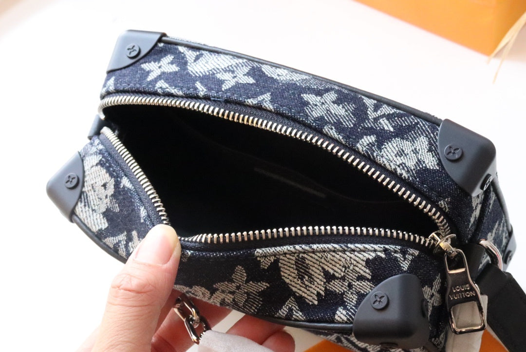 Top Quality Mini Soft Trunk Monogram Tapestry Canvas By Virgil Abloh For Women, WoBags, Shoulder And Crossbody Bags 7.3in/18.5cm Top Quality M80033
