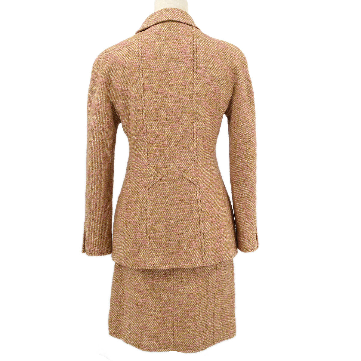 Chanel 1996 Fall boucle two-piece skirt suit #40