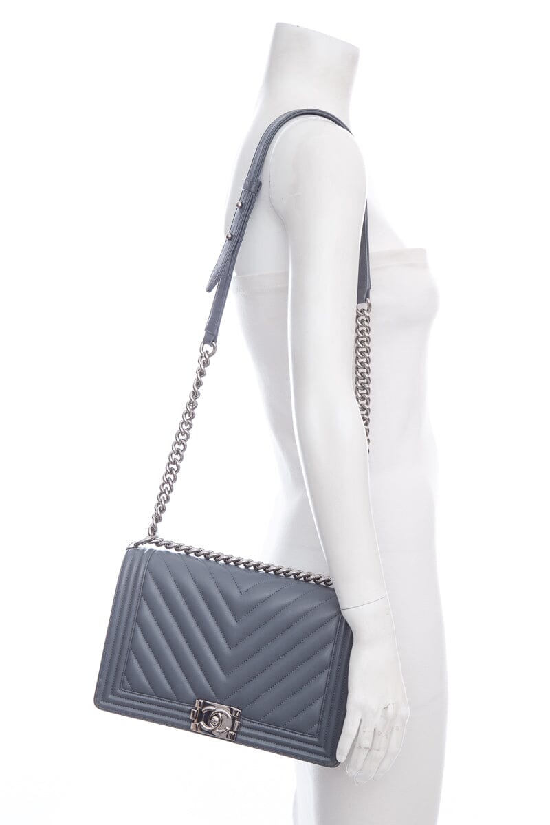 Chanel 2018 New Medium Grey BoyBag in Lambskin FlapBag