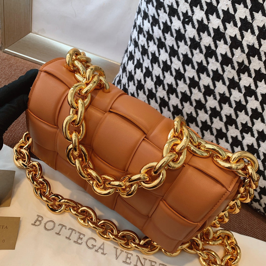 Top Quality Chain Cassette Brown, For Women, Women’s Bags 10.2in/26cm