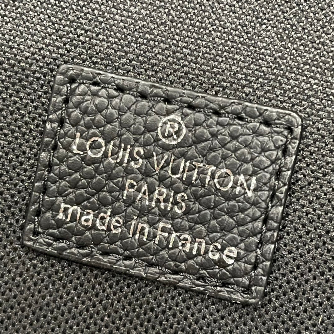 EN - Luxury Bags LUV 867