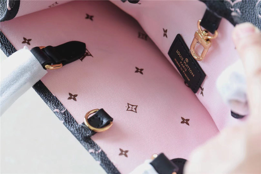 Top Quality OnTheGo MM Monogram Canvas Black For Women,  Shoulder And Crossbody Bags 13.8in/35cm Top Quality M46154