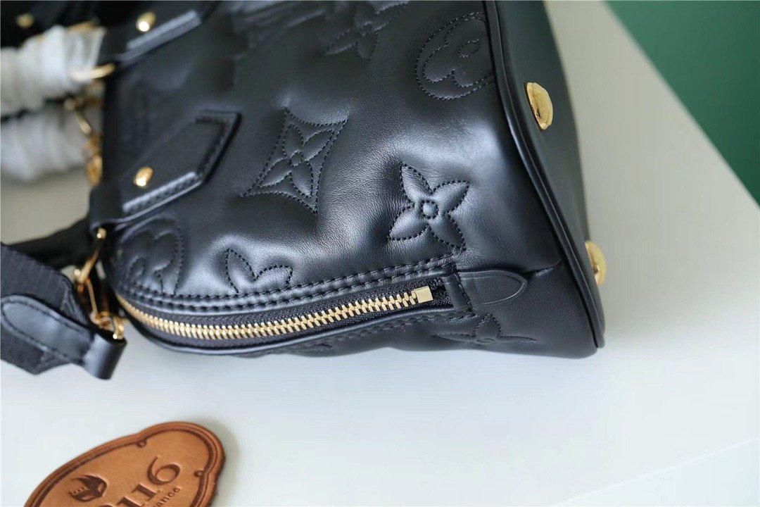 Top Quality Alma BB Bag Handbags,  Shoulder and Cross Body Bags For Women In Black 9.6in/25cm Top Quality M59793