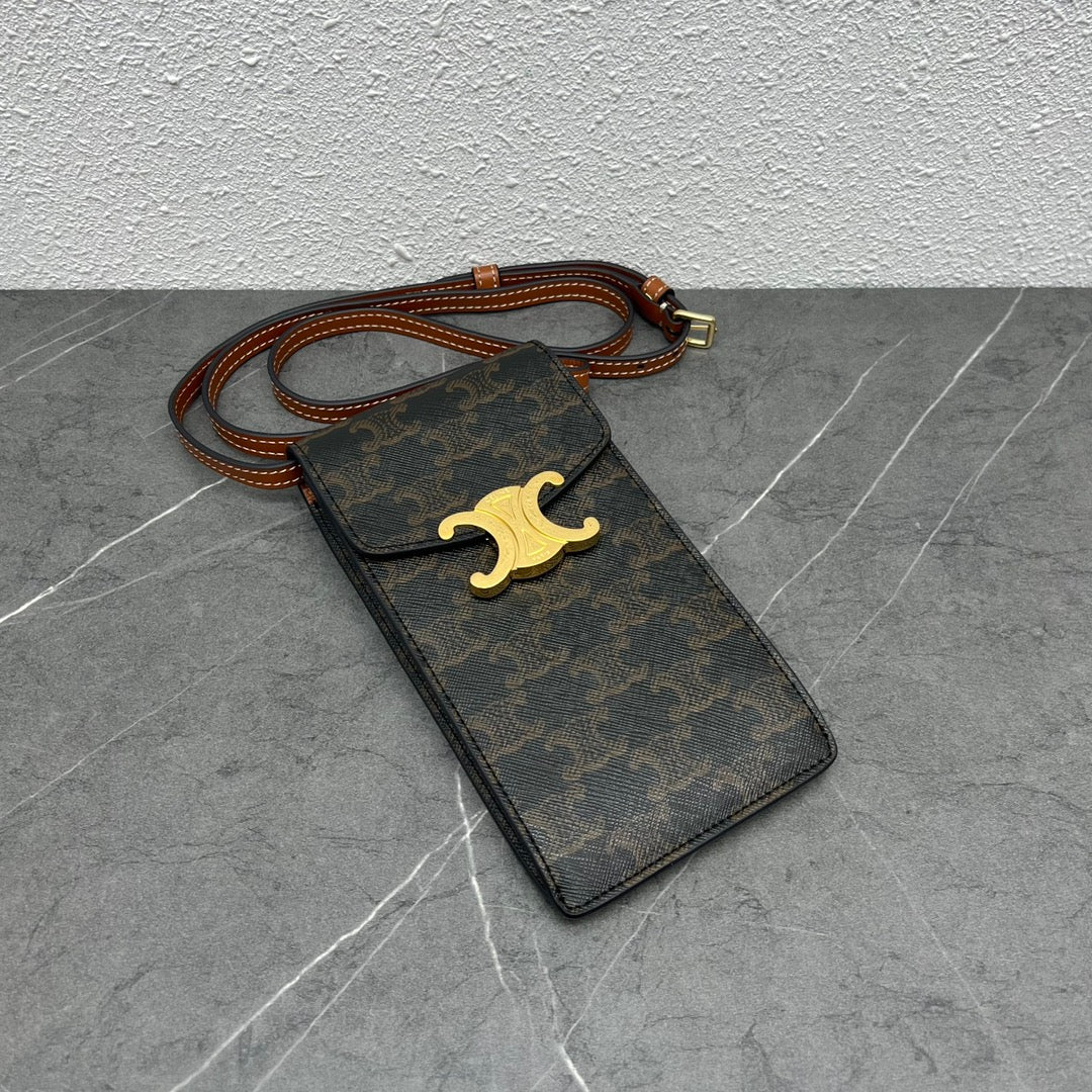 Top Quality Vertical Mobile Pouch Triomphe Tan For Women 6in/19cm 10j092dqb.04LU