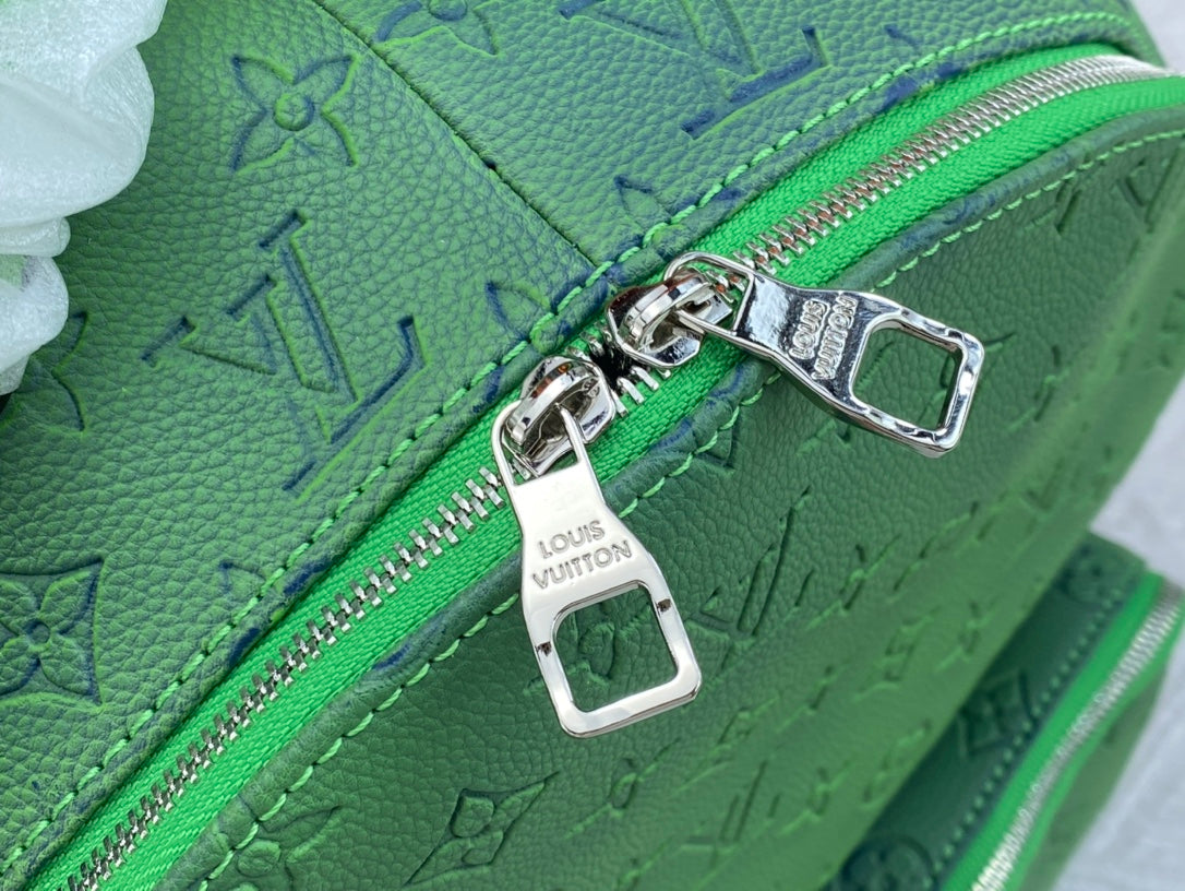 EN - New 1:1 rep  Bags LUV 666