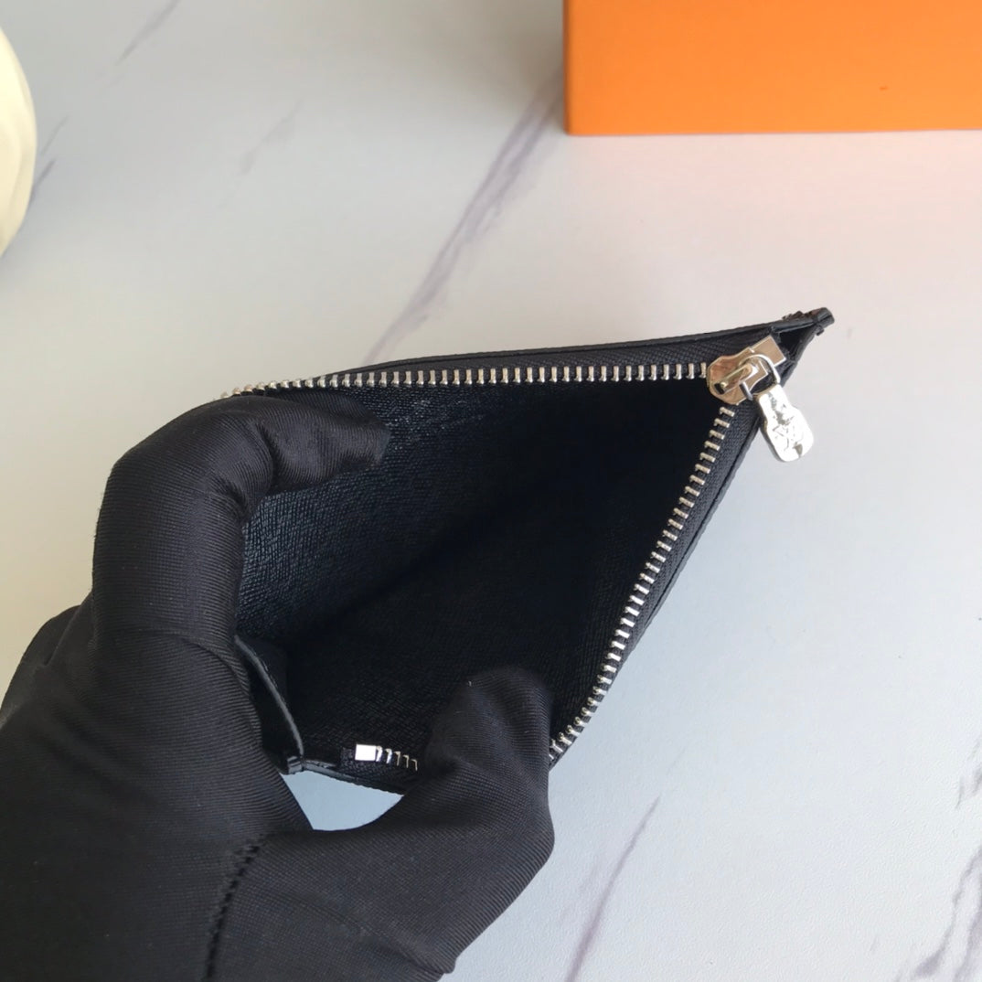 EN - New 1:1 rep  Wallet LUV 132