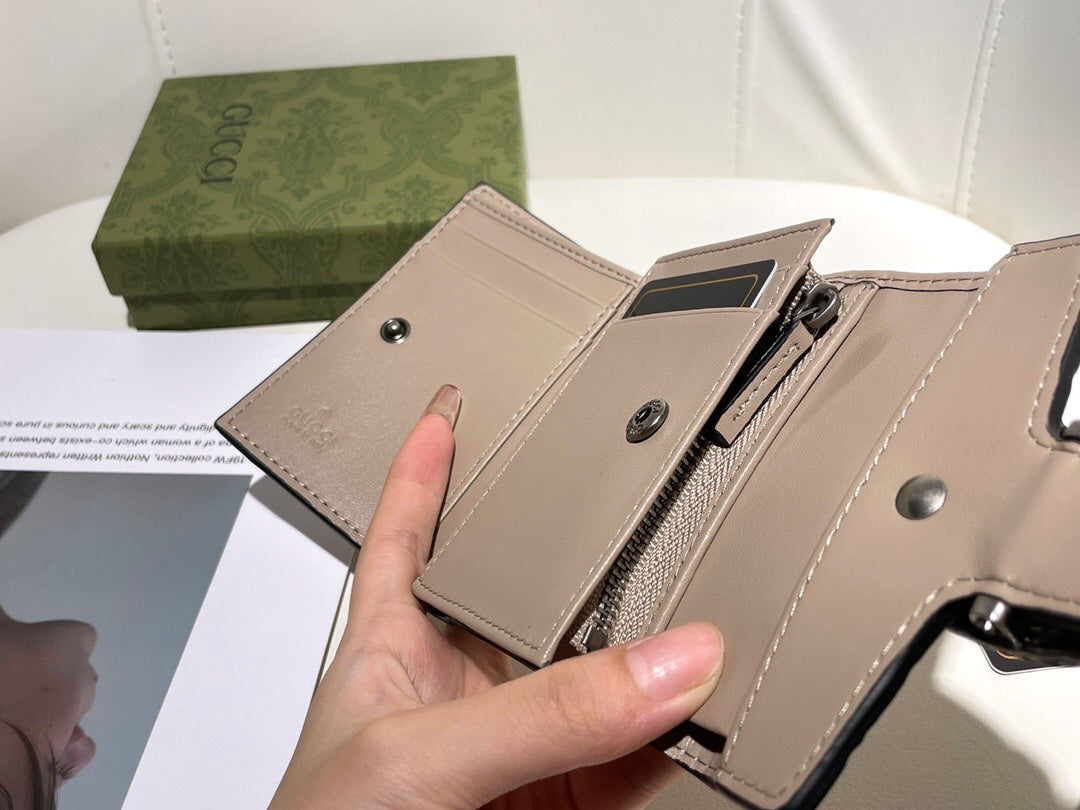 EN - New 1:1 rep  Wallet GCI 005
