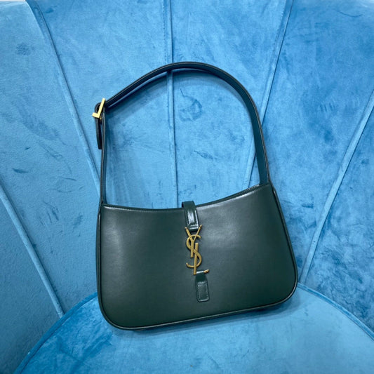 Top Quality Le 5 À 7 Hobo Bag In Smooth Dark Green For Women 9in/23cm YSL 6572282R20W3045