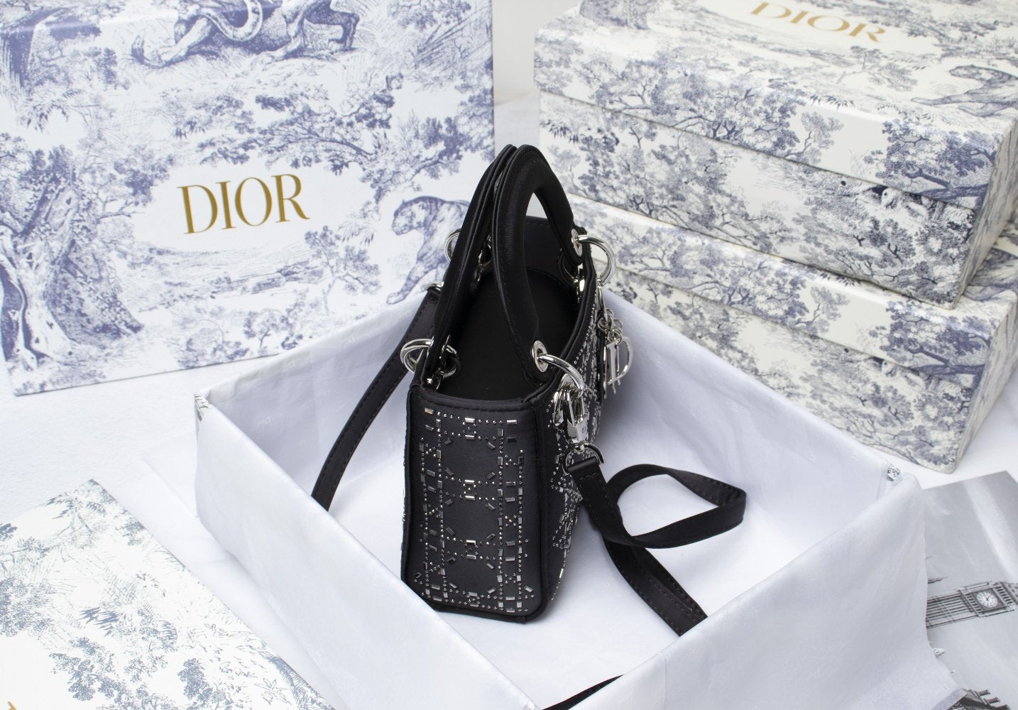 EN - New 1:1 rep  Bags DIR 230