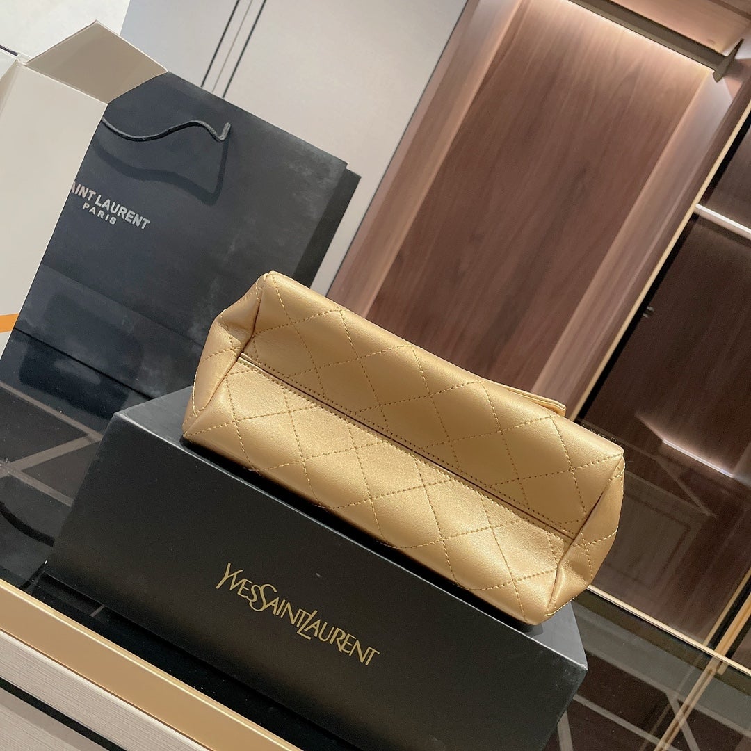 EN - New 1:1 rep  Bags SLY 209