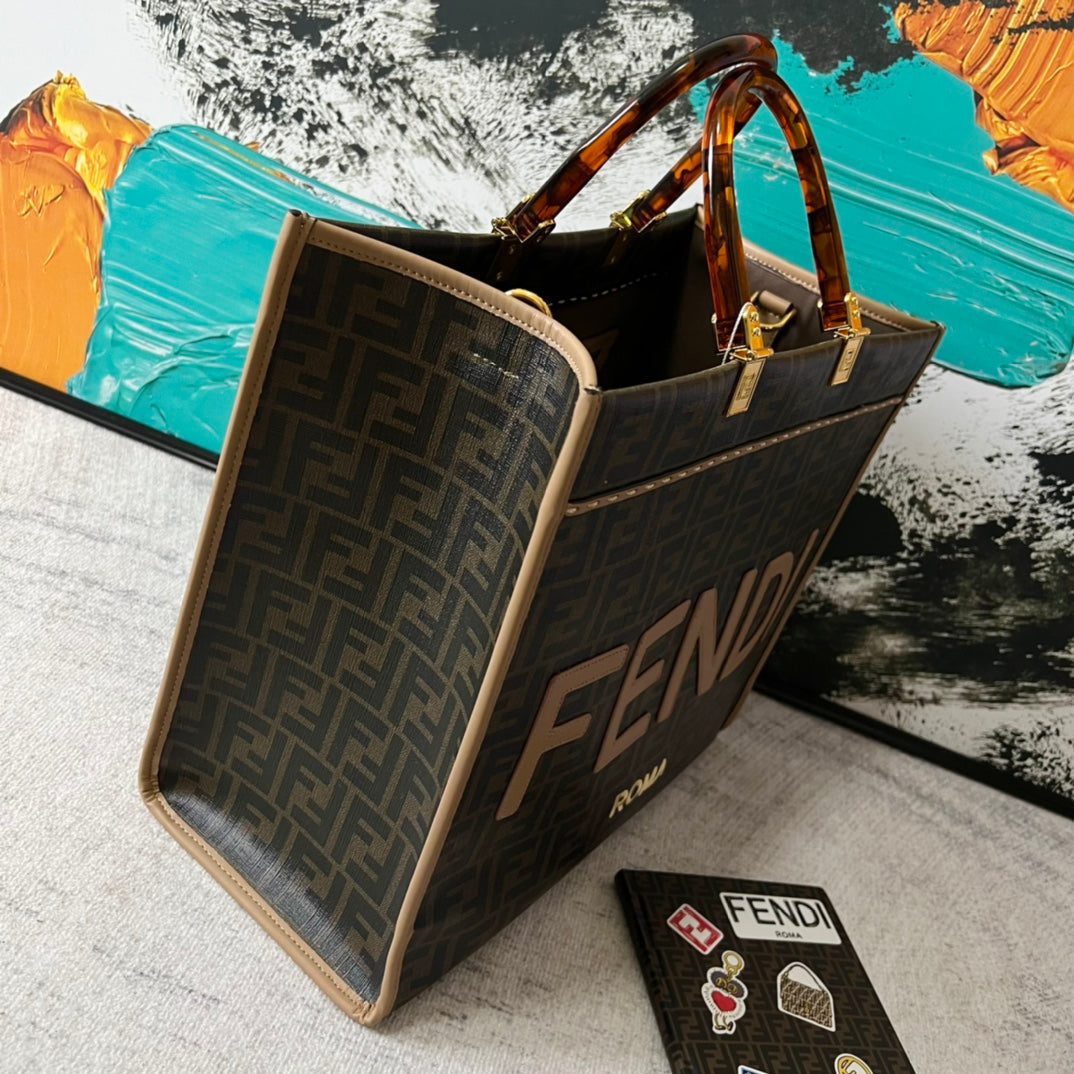EN - New 1:1 rep Lux Bags FEI 261