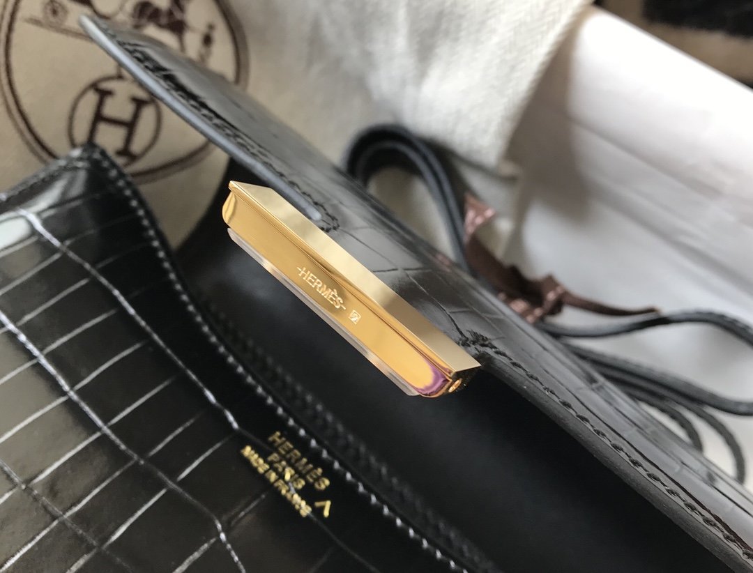 Top Quality Mini ConstanTop Quality Bag Black For Women Gold Color Hardware 7.1in/18cm
