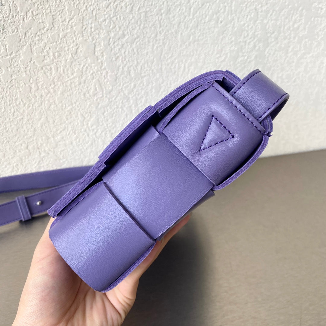 Top Quality Cassette Violet, For Women, Women’s Bags 9in/23cm 578004VMAY14214