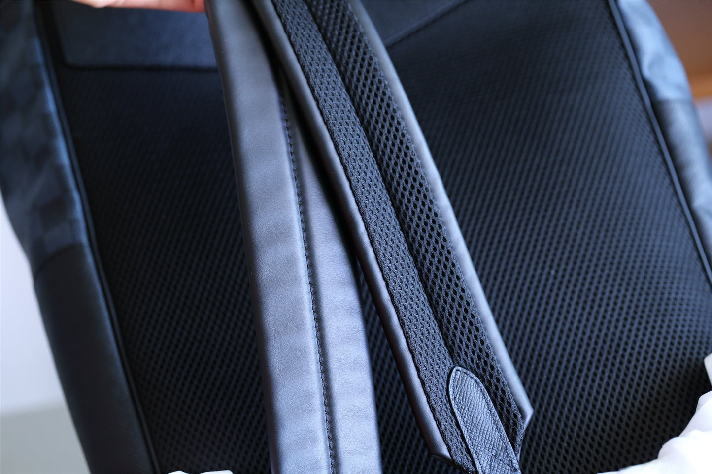 Top Quality Matchpoint Backpack Damier Cobalt Taiga For Men, Bags 51cm Top Quality N40009