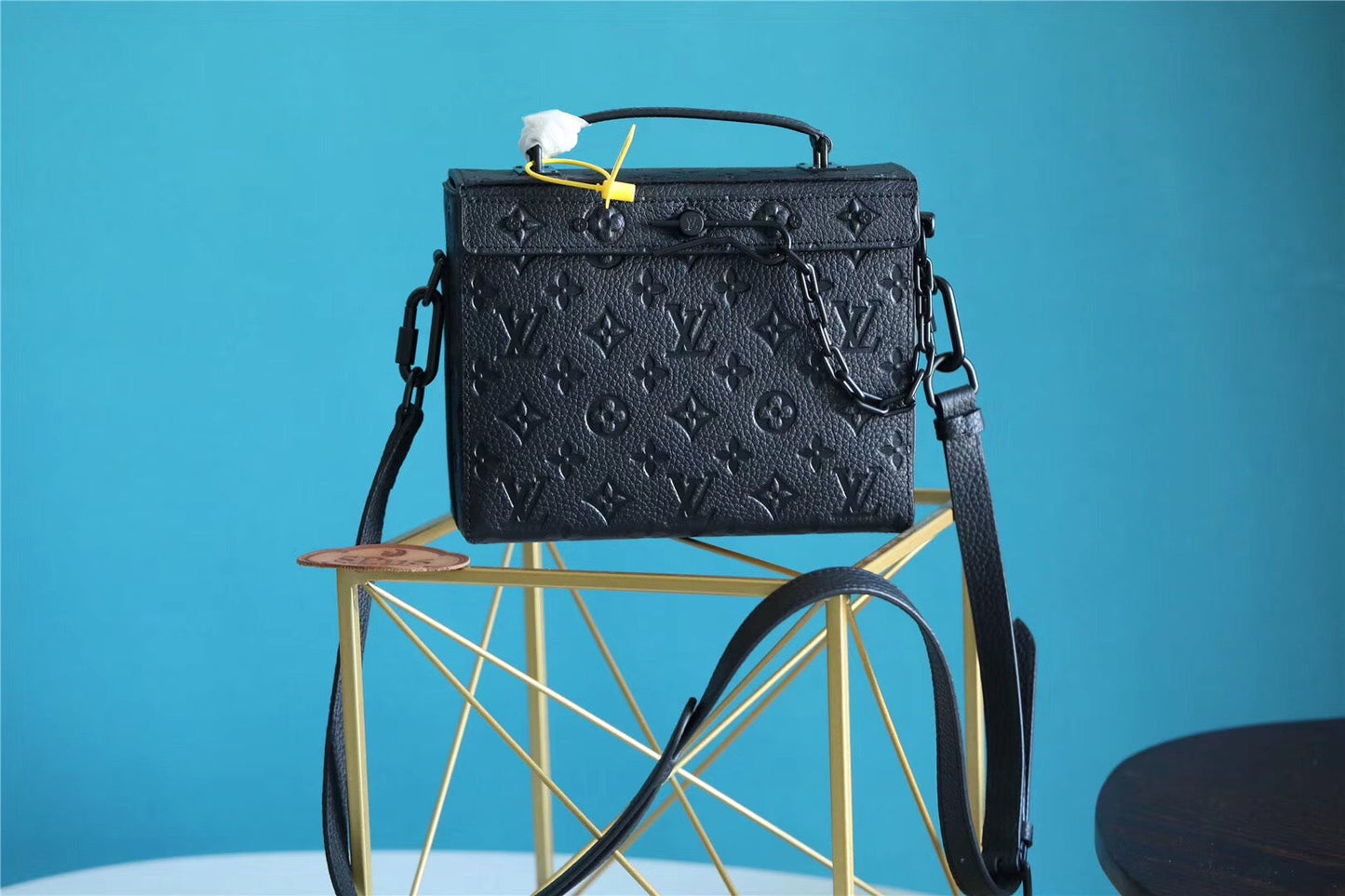 Top Quality Mini Soft Trunk Box Taurillon Black For Men, Bags, Shoulder And Crossbody Bags 9.1in/23cm Top Quality M61117