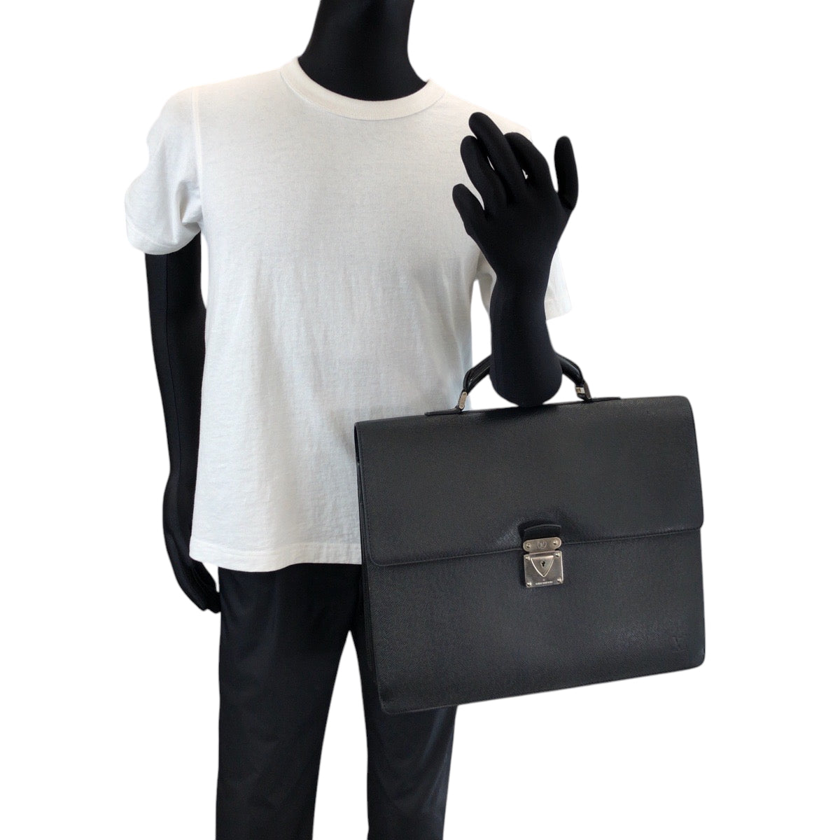 LOUIS VUITTON Business bag M31052 Taiga Aldoise black Business bag handbag Taiga Robusto 1 mens  d