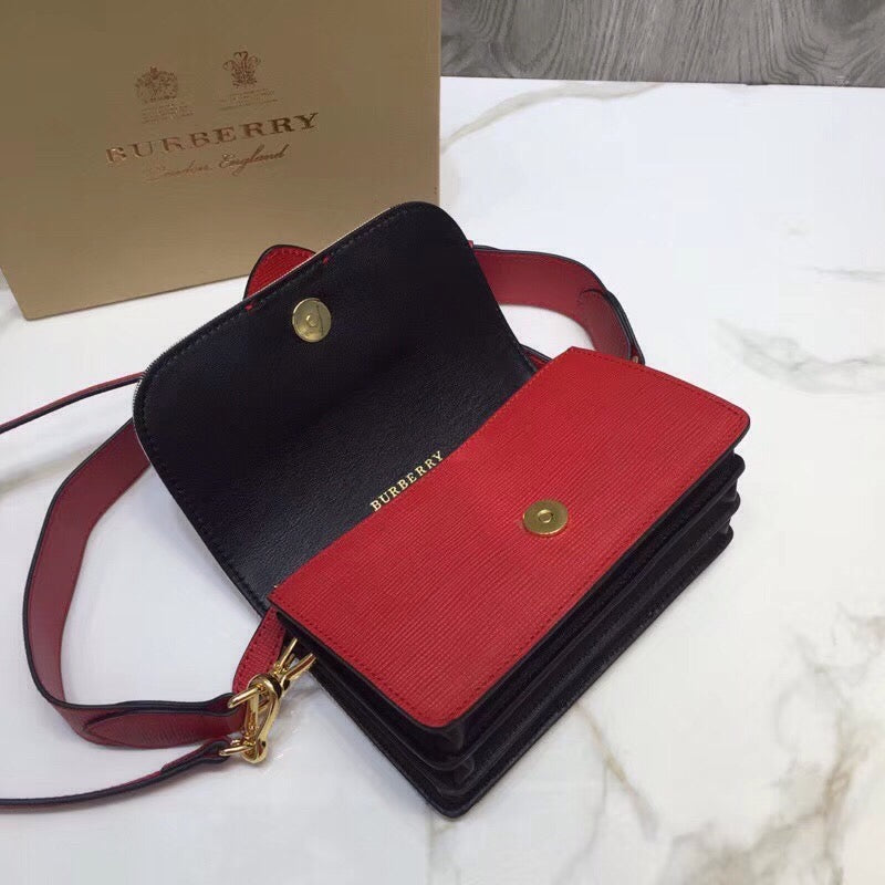 Top Quality The Small Buckle Bag In Ho Check Red For Women, Bags 7.5in/19cm