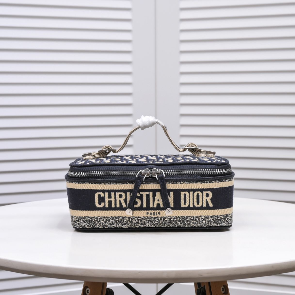 EN - New 1:1 rep  Bags DIR 266