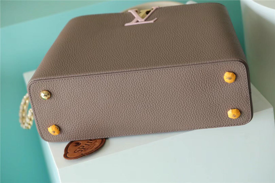 Top Quality Capucines MM Taurillon Smokey Brown Green/ Creme/ Pink For Women, Womens Bags, Shoulder And Crossbody Bags 12.4in/31.5cm Top Quality M59516