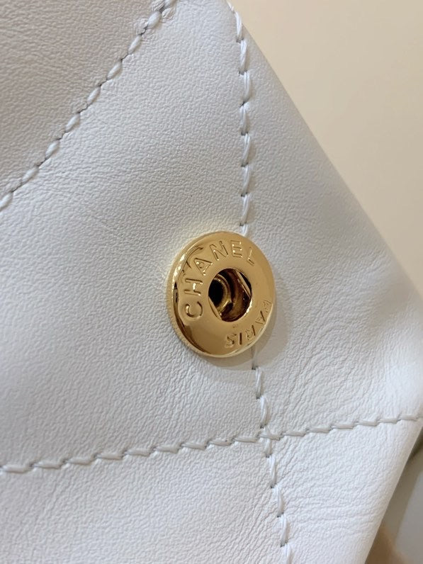 CHL 22 Handbag White For Women 14in/37cm AS3261 B08038 10601