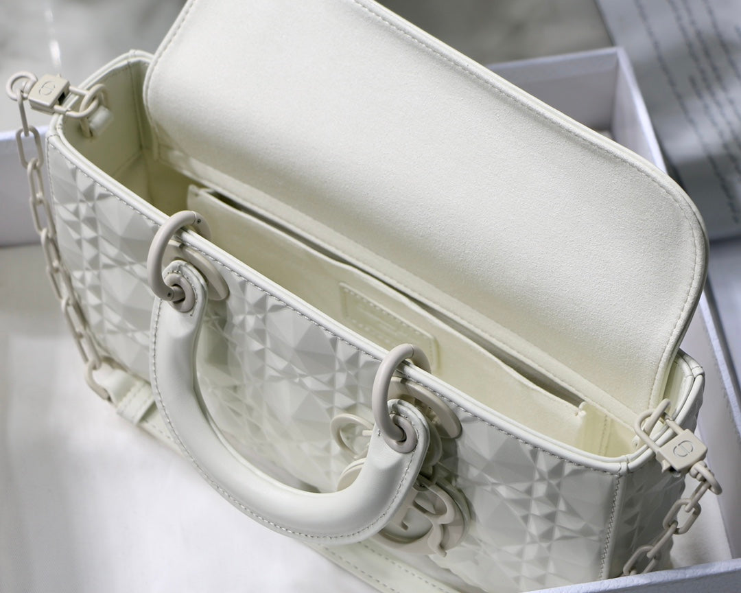 Top Quality Lady D-Joy Bag White Macrocannage Technical Fabric, White Handbags, 26cm CD M0540OTID_M933
