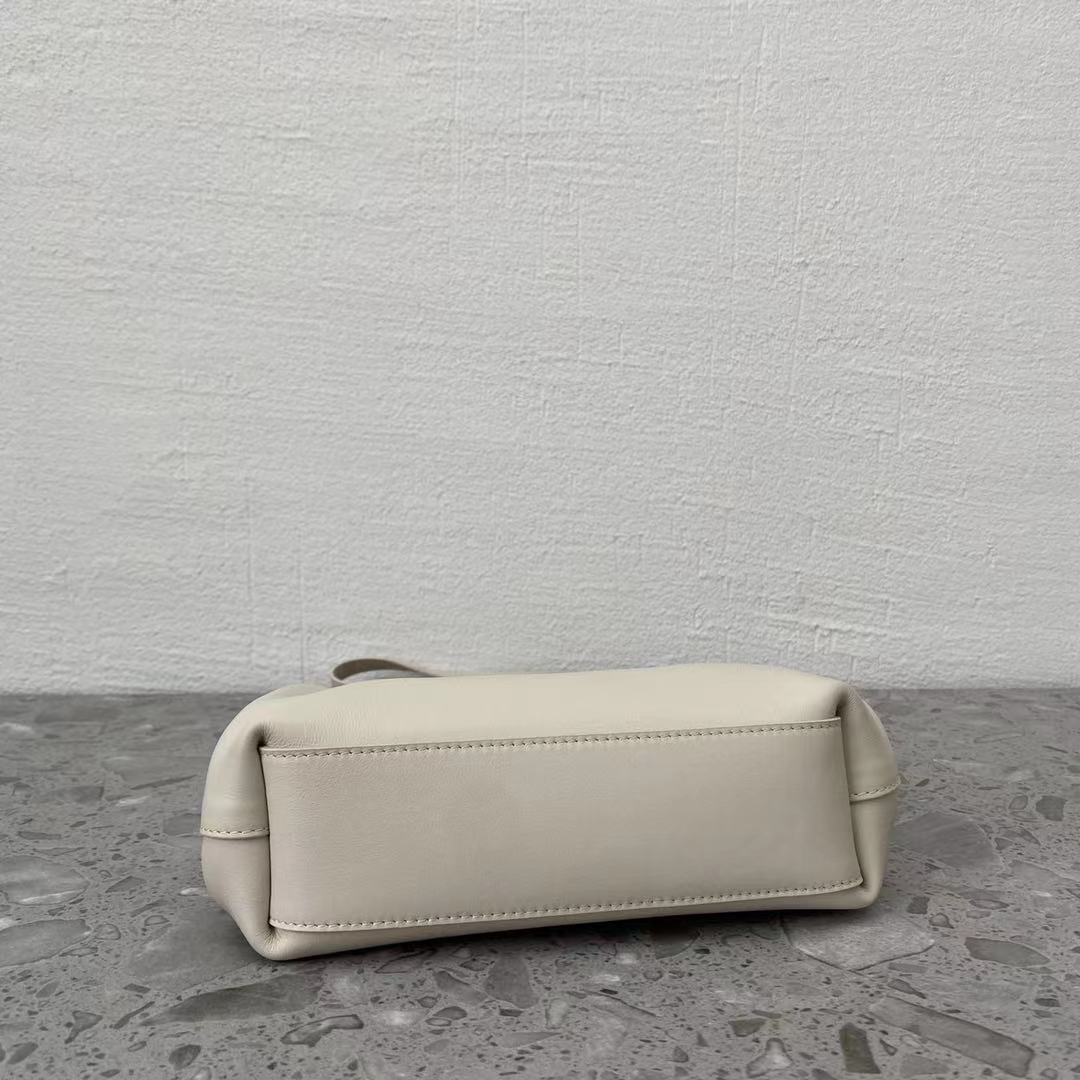 Top Quality Point White, For Women, Women’s Bags 8.6in/22cm 658476VCP409137