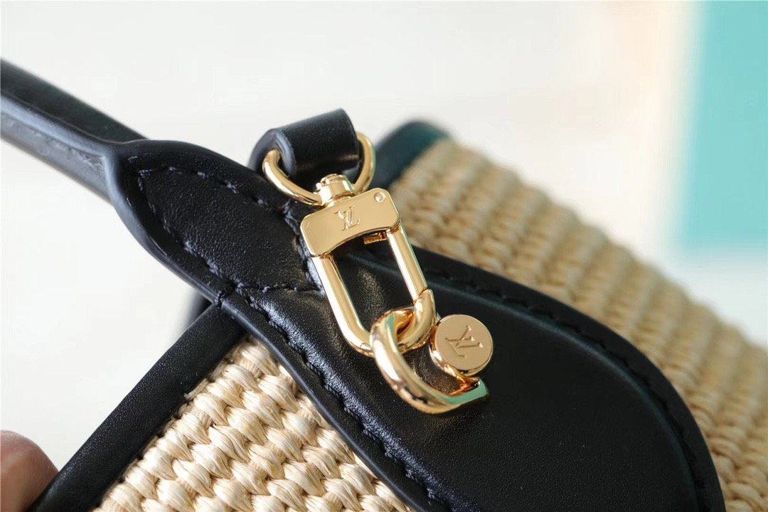 Top Quality Petit Bucket Raffia Black For Women, Womens Bags, Shoulder And Crossbody Bags 9.4in/24cm Top Quality M59961