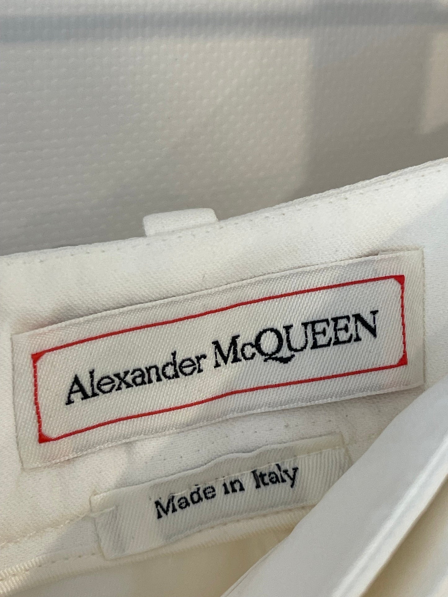 Alexander McQueen White Blazer Jacket and Matching Tro rs Set with White Button Details Size IT 42/44 (UK 10/12)