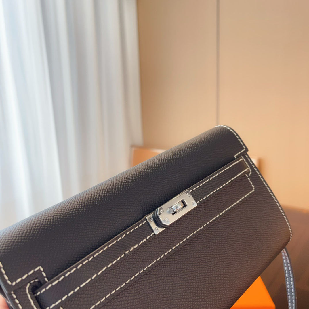 EN - New 1:1 rep  Bags HM 136