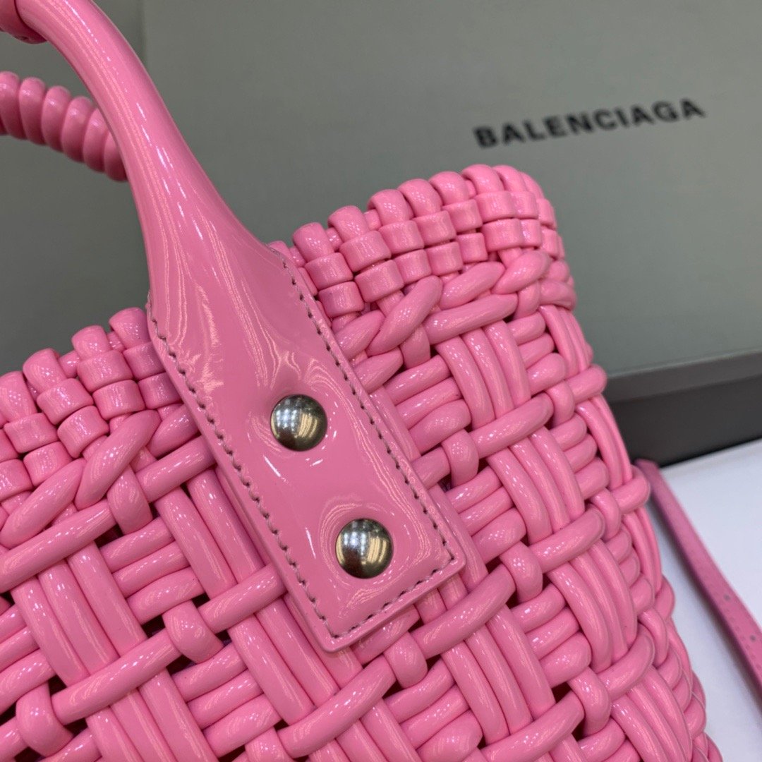 Top Quality Bistro XS Basket With Strap In Pink, For Women,  Bags 16.1in/41cm 6713422IE3Y5812
