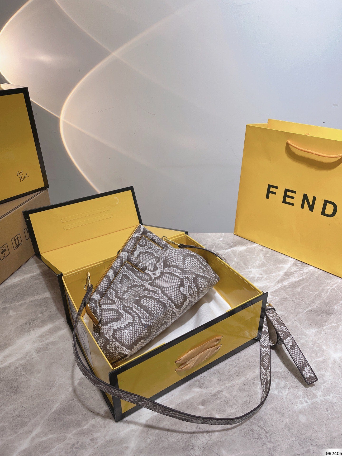 EN - New 1:1 rep  Bags FEI 237