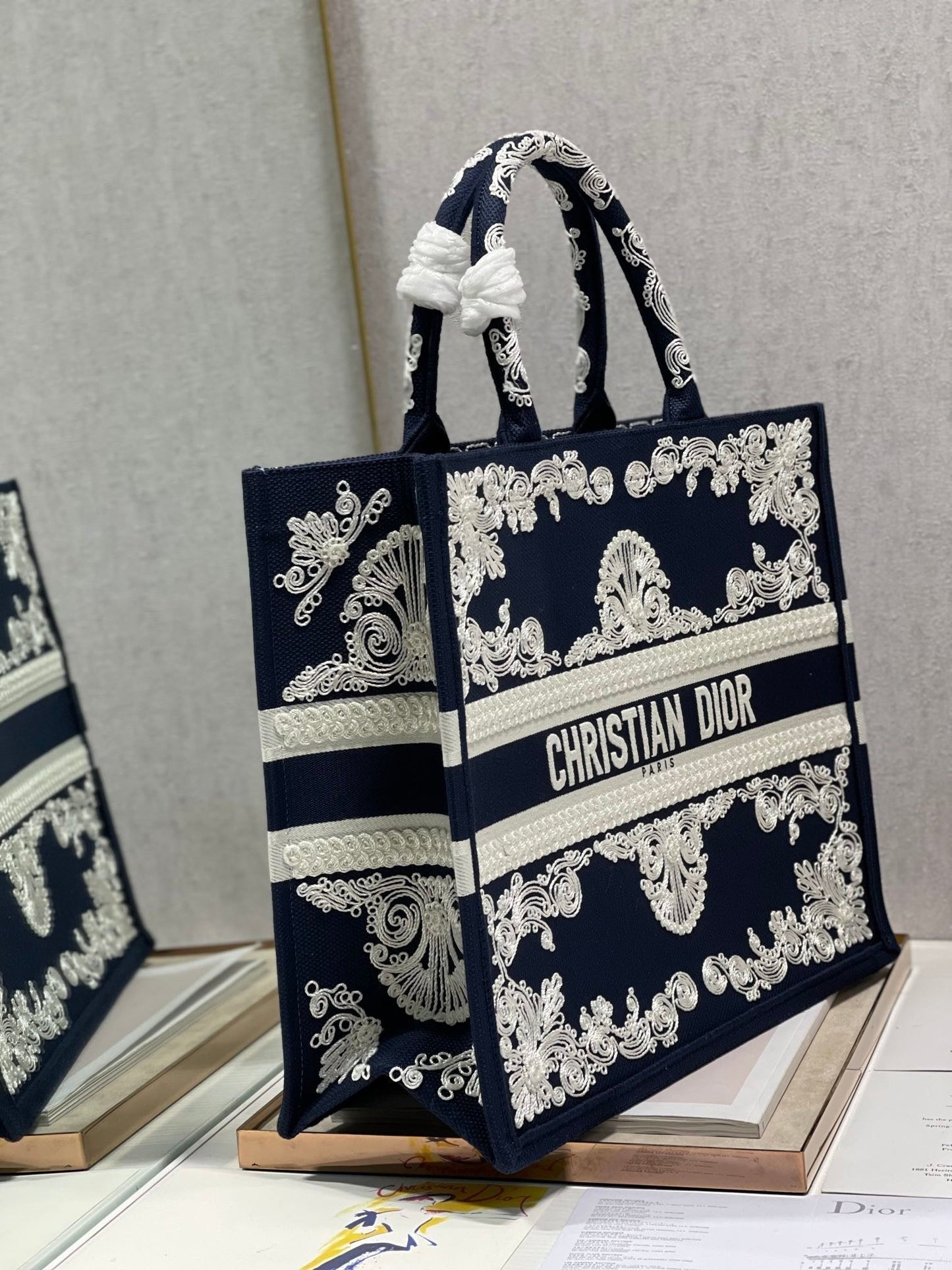 Top Quality MeTop Qualityum Book Tote Blue and White Cornely Embroidery, Blue, For Women Womens Handbags, Shoulder Bags, 42cm CD M1286ZTZB_M928