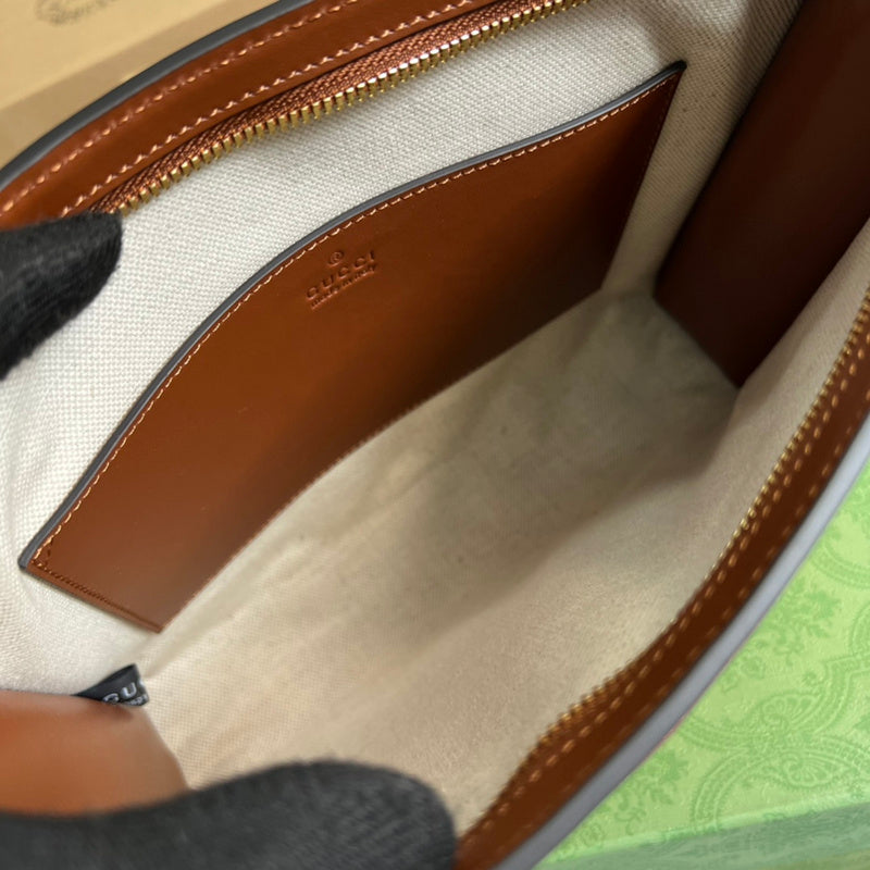 Top Quality -  Bags - 996