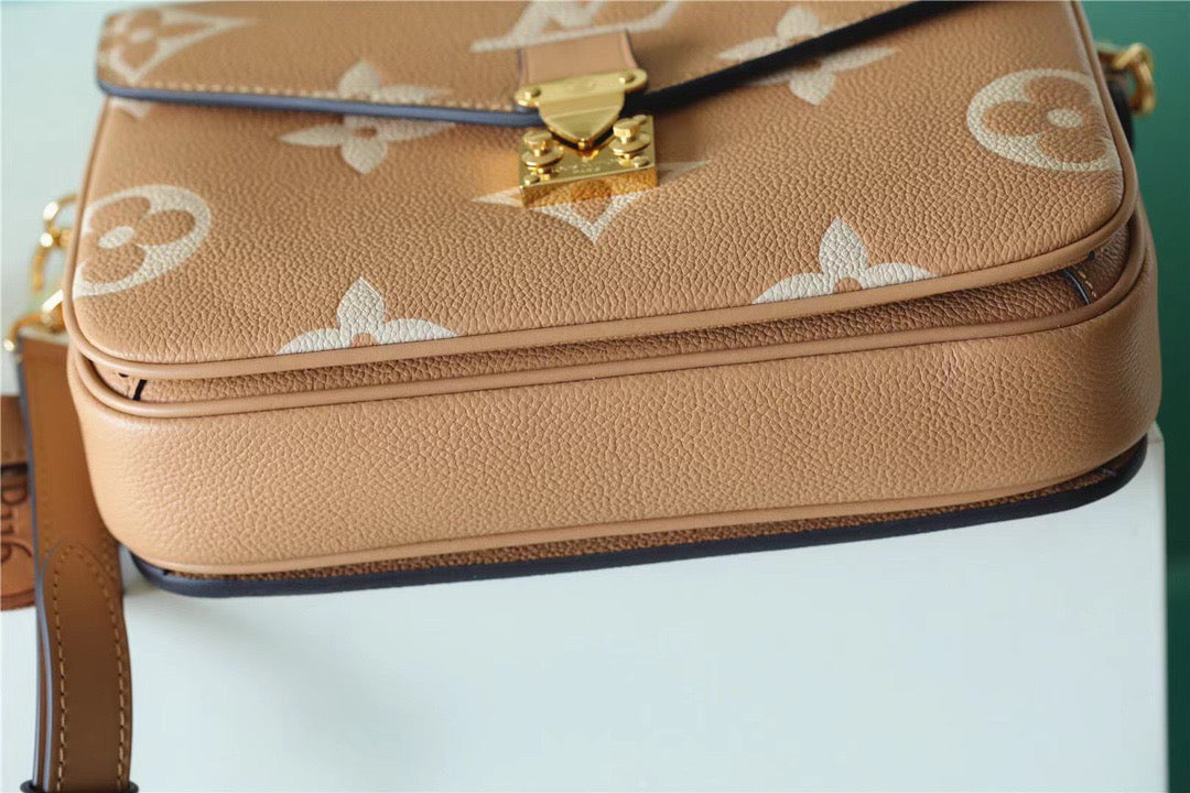 Top Quality Pochette Metis Monogram Empreinte Arizona Brown / Creme Beige For Women,  Shoulder And Crossbody Bags 9.8n/25cm Top Quality M46018